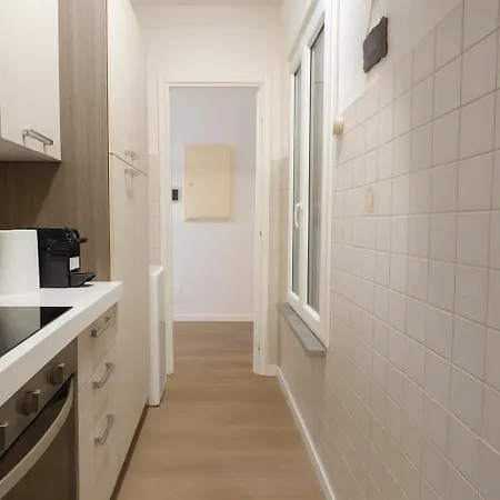 Apartment Timeless Home Deluxe Cinema Suite Parma